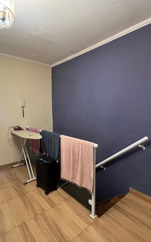 Casa à venda com 180m², 3 quartos e 1 vaga Casa à venda com 180m², 3 quartos e 1 vagaHall 2 Andar