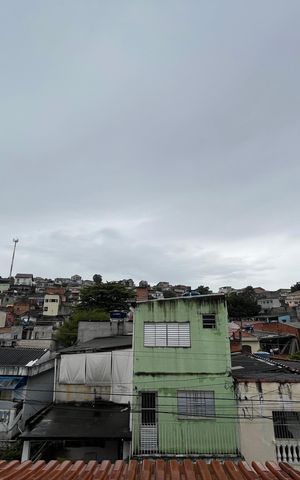 Casa à venda com 180m², 3 quartos e 1 vaga Casa à venda com 180m², 3 quartos e 1 vagaQuarto 1 - Varanda - Vista