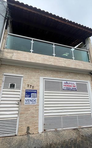 Casa à venda com 180m², 3 quartos e 1 vaga