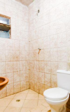 Casa à venda com 725m², 5 quartos e 2 vagasBanheiro 