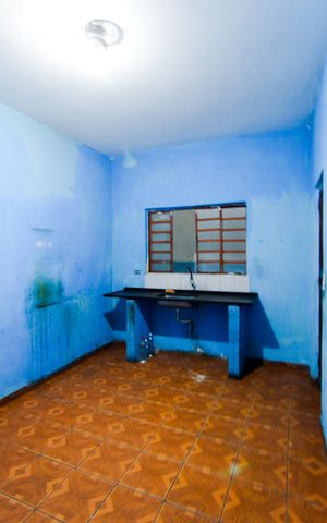 Casa à venda com 725m², 5 quartos e 2 vagasCozinha 
