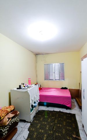 Casa à venda com 725m², 5 quartos e 2 vagasQuarto 2