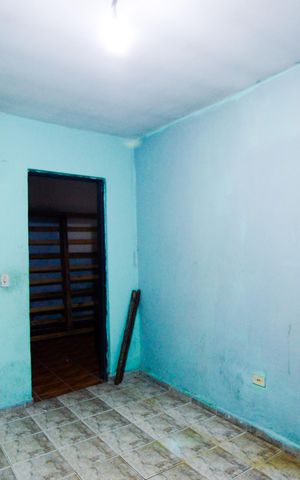 Casa à venda com 725m², 5 quartos e 2 vagasQuarto 2 