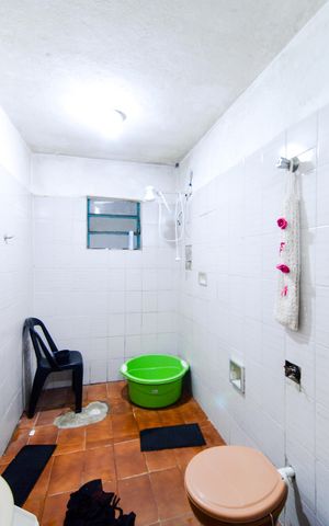 Casa à venda com 725m², 5 quartos e 2 vagasBanheiro