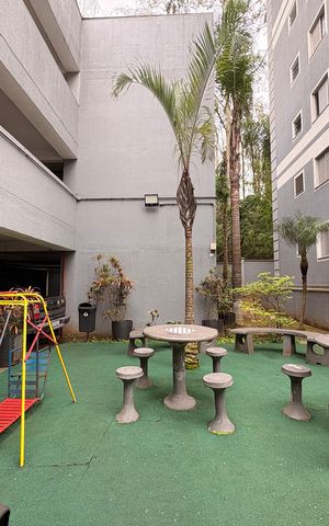 Apartamento para alugar com 51m², 2 quartos e 1 vaga Apartamento para alugar com 51m², 2 quartos e 1 vagaÁrea comum - Playground
