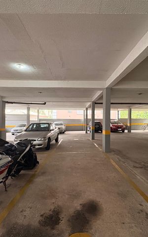 Apartamento para alugar com 51m², 2 quartos e 1 vaga Apartamento para alugar com 51m², 2 quartos e 1 vagaGaragem
