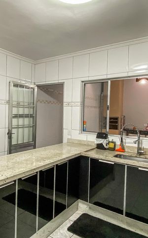 Casa à venda com 73m², 2 quartos e 1 vaga Casa à venda com 73m², 2 quartos e 1 vagaCozinha