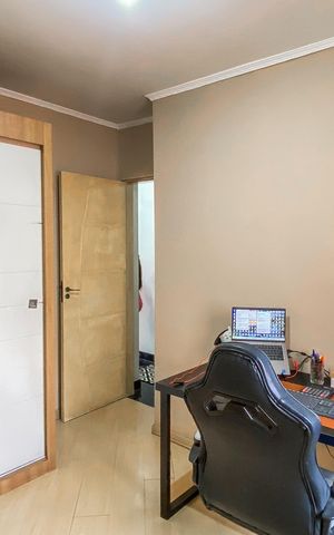 Casa à venda com 73m², 2 quartos e 1 vaga