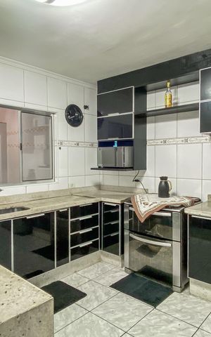 Casa à venda com 73m², 2 quartos e 1 vaga Casa à venda com 73m², 2 quartos e 1 vagaCozinha