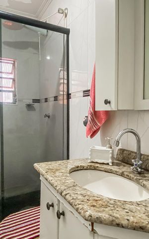 Casa à venda com 73m², 2 quartos e 1 vaga