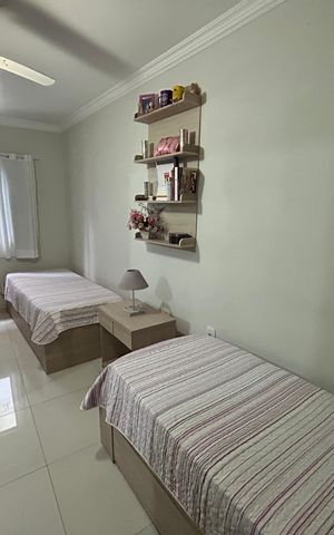 Casa à venda com 216m², 2 quartos e 2 vagasQuarto 1