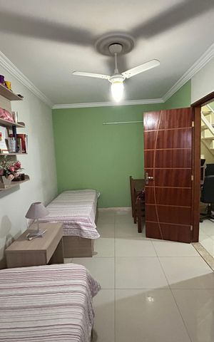 Casa à venda com 216m², 2 quartos e 2 vagasQuarto 1