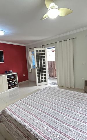 Casa à venda com 216m², 2 quartos e 2 vagasQuarto 2 - Suíte