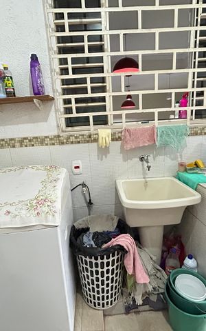 Casa à venda com 216m², 2 quartos e 2 vagasÁrea de Serviço