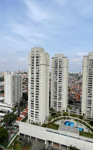 Apartamento à venda com 65m², 2 quartos e 1 vaga Apartamento à venda com 65m², 2 quartos e 1 vagaVista da Varanda