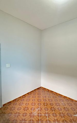 Casa para alugar com 200m², 3 quartos e 2 vagas