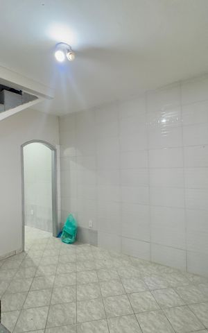 Casa para alugar com 200m², 3 quartos e 2 vagas