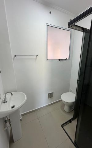 Apartamento para alugar com 60m², 2 quartos e 1 vaga Apartamento para alugar com 60m², 2 quartos e 1 vagaBanheiro