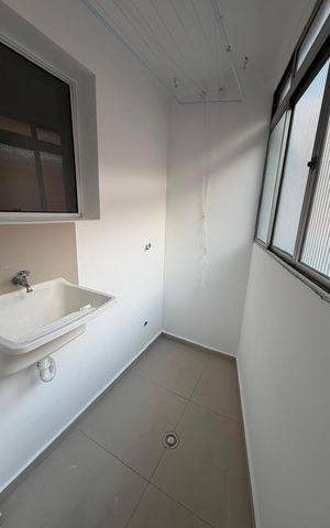 Apartamento para alugar com 60m², 2 quartos e 1 vaga Apartamento para alugar com 60m², 2 quartos e 1 vagaÁrea de serviço