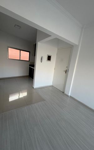 Apartamento para alugar com 60m², 2 quartos e 1 vaga Apartamento para alugar com 60m², 2 quartos e 1 vagaSala