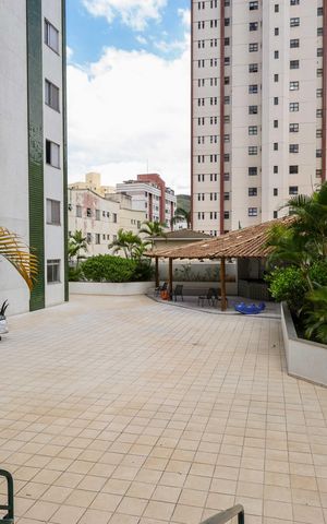 Apartamento para alugar com 120m², 4 quartos e 3 vagasÁrea comum