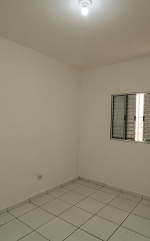 Casa para alugar com 32m², 1 quarto e sem vagaQuarto