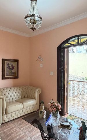 Casa para alugar com 1000m², 4 quartos e 8 vagas