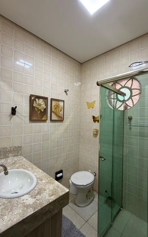 Casa para alugar com 1000m², 4 quartos e 8 vagas