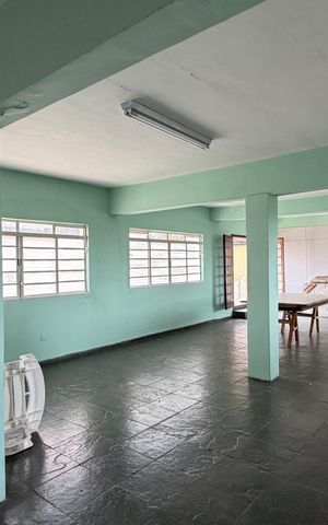 Casa para alugar com 1000m², 4 quartos e 8 vagas