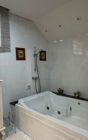 Casa para alugar com 1000m², 4 quartos e 8 vagas