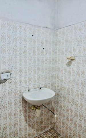 Casa para alugar com 80m², 2 quartos e 1 vagaBanheiro