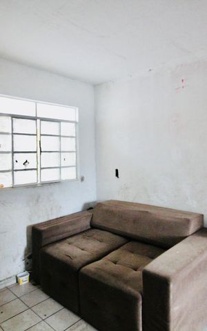 Casa para alugar com 80m², 2 quartos e 1 vagaSala