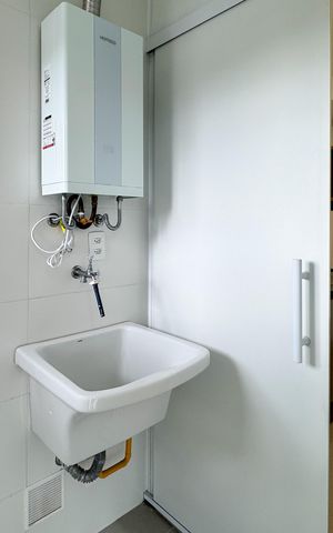 Apartamento para alugar com 57m², 2 quartos e 1 vagaÁrea de Serviço