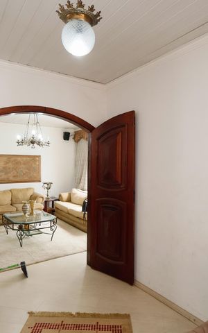 Casa para alugar com 400m², 3 quartos e 6 vagas Casa para alugar com 400m², 3 quartos e 6 vagasSala