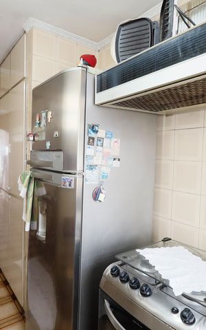 Casa para alugar com 400m², 3 quartos e 6 vagas Casa para alugar com 400m², 3 quartos e 6 vagasCozinha - Armários
