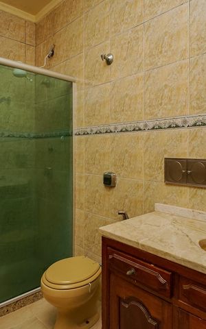 Casa para alugar com 400m², 3 quartos e 4 vagasBanheiro do Quarto 1