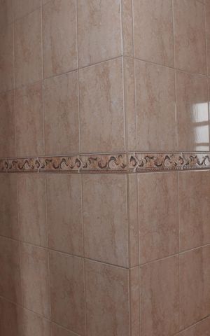 Casa para alugar com 318m², 3 quartos e 4 vagasBanheiro suite do quarto 1