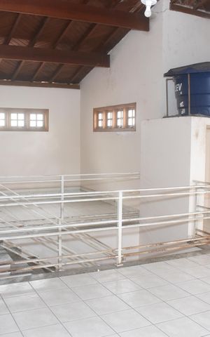 Casa para alugar com 318m², 3 quartos e 4 vagasSótão
