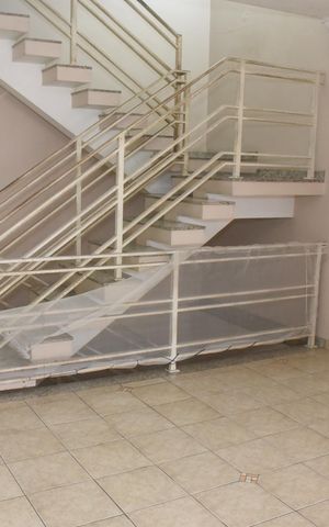 Casa para alugar com 318m², 3 quartos e 4 vagasSala