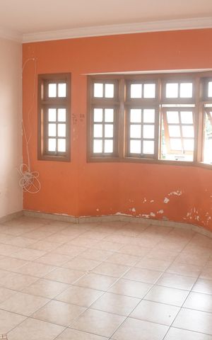 Casa para alugar com 318m², 3 quartos e 4 vagasSala