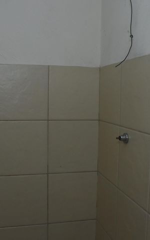 Casa para alugar com 318m², 3 quartos e 4 vagasBanheiro na Garagem