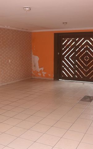 Casa para alugar com 318m², 3 quartos e 4 vagasGaragem