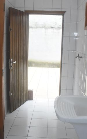 Casa para alugar com 318m², 3 quartos e 4 vagasLavanderia