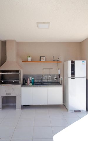 Apartamento à venda com 44m², 2 quartos e 1 vaga Apartamento à venda com 44m², 2 quartos e 1 vagaÁrea comum - Churrasqueira