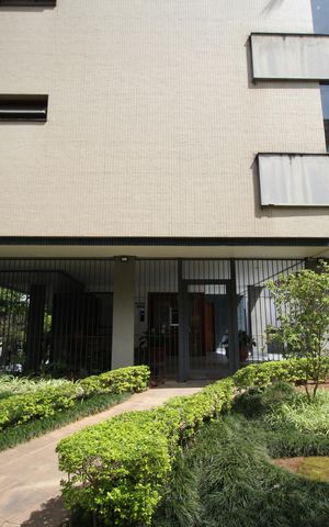 Apartamento para alugar com 150m², 3 quartos e 2 vagasFachada