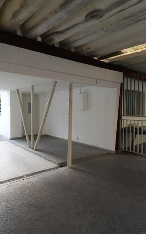 Casa para alugar com 150m², 2 quartos e 5 vagas Casa para alugar com 150m², 2 quartos e 5 vagasGaragem