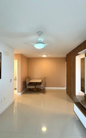 Apartamento à venda com 98m², 2 quartos e 1 vagaSala