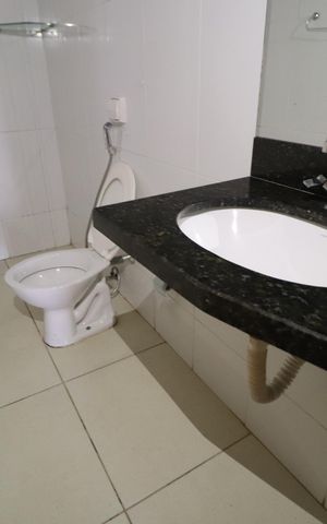 Apartamento para alugar com 65m², 2 quartos e 1 vagaBanheiro do Quarto 2