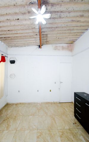 Casa para alugar com 70m², 1 quarto e 1 vagaQuarto