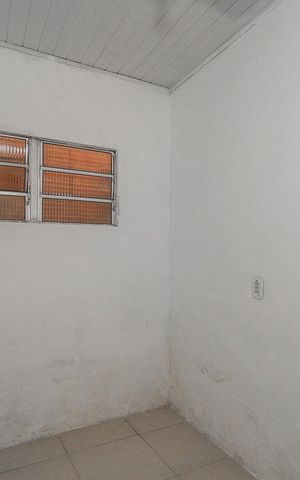 Casa para alugar com 30m², 1 quarto e sem vaga Casa para alugar com 30m², 1 quarto e sem vagaQuarto